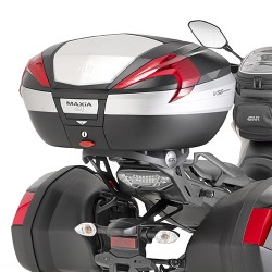 Givi Σχάρα Βαλίτσας SR2122 για Yamaha MT-09 Tracer '15-