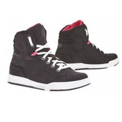 Forma Μποτάκι Swift Lady Μαύρο / Άσπρο ΕΝΔΥΣΗ