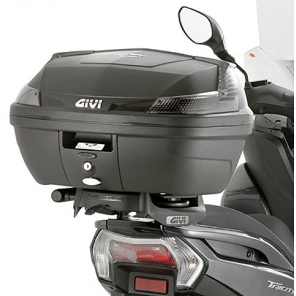 Givi Σχάρα Βαλίτσας Yamaha Tricity 125'14 SR2120 ΒΑΛΙΤΣΕΣ / ΒΑΣΕΙΣ / TANKBAG