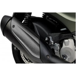Piaggio Προφυλακτήρας Εξάτμισης Carbon Look Για Beverly 350 Sport Allure Piaggio Προφυλακτήρας Εξάτμισης Carbon Look Για Beverly 350 Sport Allure