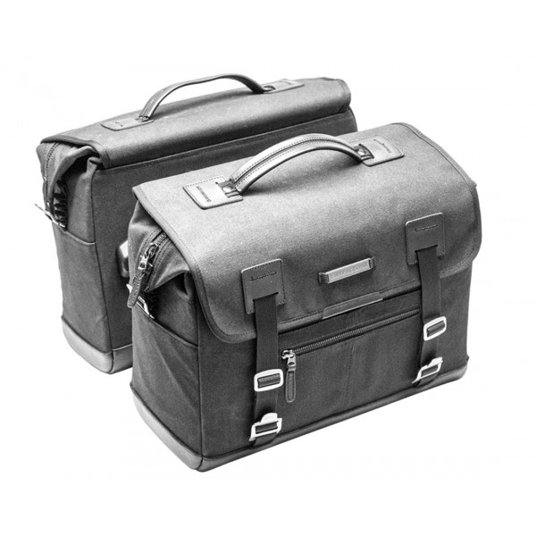 BMW Motorrad Πλαϊνή Tσάντα Mαύρη Δερμάτινη 16 λτ Αριστερή για R18 BMW Motorrad Πλαϊνή Tσάντα Mαύρη Δερμάτινη 16 λτ Αριστερή για R18