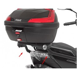 Givi Σχάρα Βαλίτσας Yamaha Majesty 125 '14-'17 SR2121 ΒΑΛΙΤΣΕΣ / ΒΑΣΕΙΣ / TANKBAG