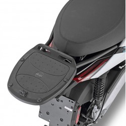 GIVI Σχάρα SR5618 Piaggio 1 (21 > 22) ηλεκτρικό Piaggio 