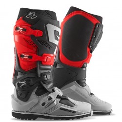 Gaerne MX Μπότες SG 22 Gore-tex Enduro μαύρο/κόκκινο/γκρι Μπότες / Παπούτσια