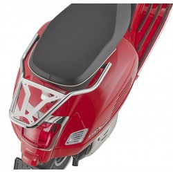 GIVI Σχάρα SR562OCR_Vespa GTS310/GTS310 Super /GTS 310 Super sport 25 piaggio  Σχάρες βαλιτσών