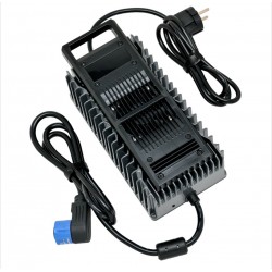 Piaggio 1 Φορτιστής Μπαταρίας (650W) Φορτιστές Μπαταριών