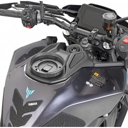 Givi Σύστημα κλειδώματος σάκου στο ρεζερβουάρ BF90_ MT-09 (24) 