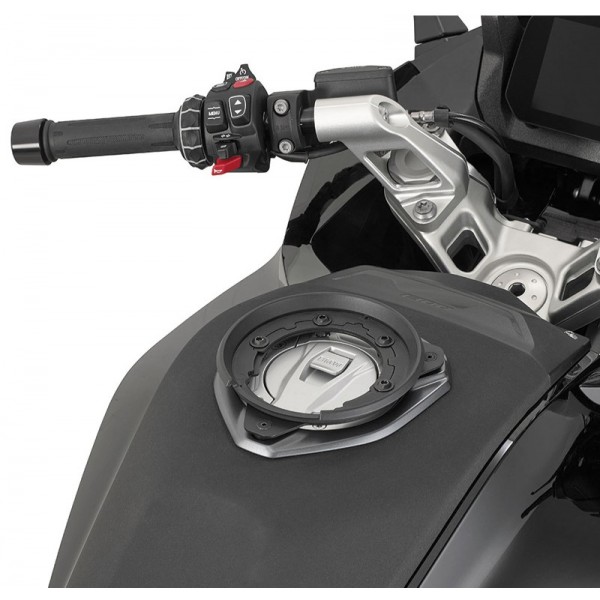 Givi Σύστημα κλειδώματος BF99 Bmw R 1300 RS/R '25-'26 Βάσεις Tank Bag / Πέταλα Givi Σύστημα κλειδώματος BF99 Bmw R 1300 RS/R '25-'26 Βάσεις Tank Bag / Πέταλα