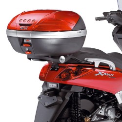 Givi SR2123 Σχάρα Βαλίτσας Yamaha N-MAX 125 '15-'16 ΒΑΛΙΤΣΕΣ / ΒΑΣΕΙΣ / TANKBAG